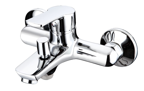 Bathtub Anti Korosi Satu Pegangan Faucet Wall Mounted Mixer Tap Kamar Mandi
