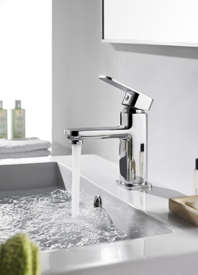 Faucet Wastafel Modern Single Handle Faucet Kamar Mandi Kuningan