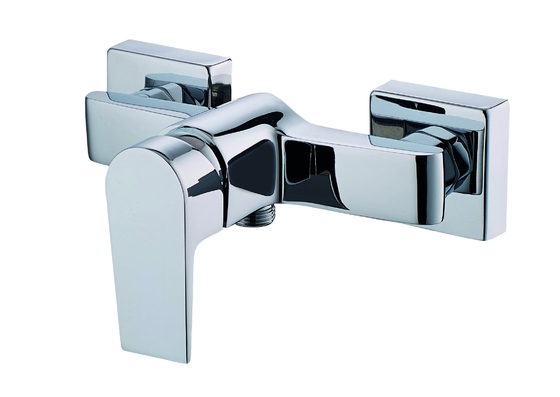 Drip Proof Minimalis Kamar Mandi Shower Mixer Faucet Wall Mounting Chrome Finish