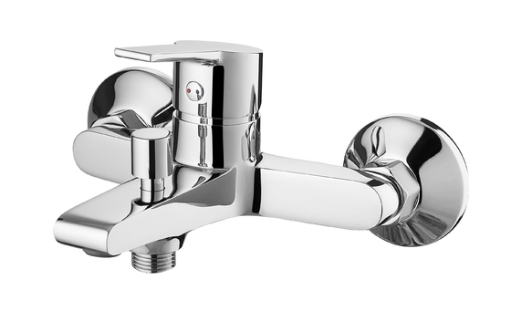 Tahan Korosi Single Lever Bath Shower Mixer Tap Dengan Pengalih Air Panas Dingin