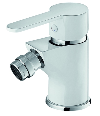 Keran Toilet Bidet Lubang Tunggal Kontemporer Keran Semprot Baskom Putar