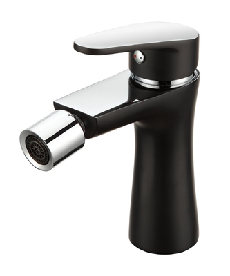 Keran Bidet Hitam Kuningan Klasik Lubang Tunggal Dengan Cakram Keramik 35Mm
